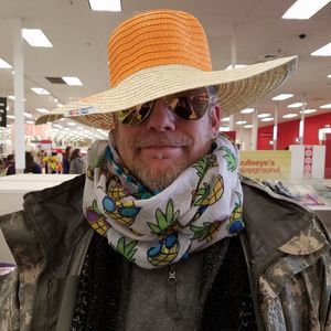 Meet your Posher, Christopher